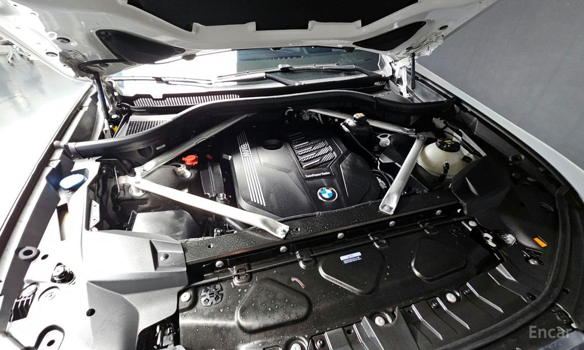 2022 BMW X7 I (G07) xDrive 40i M Sport 6STR с пробегом 13 913 км