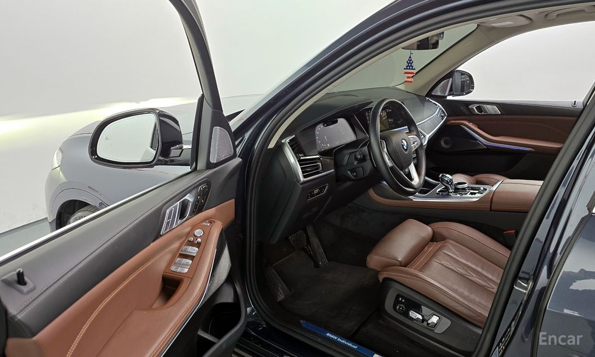 2022 BMW X7 I (G07) xDrive 40d Design Pure Excellence 7-Seater с пробегом 36 982 км
