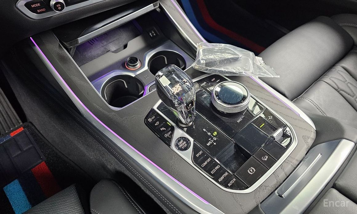 2022 BMW X7 I (G07) xDrive 40i Design Pure Excellence 6-Seater с пробегом 23 573 км