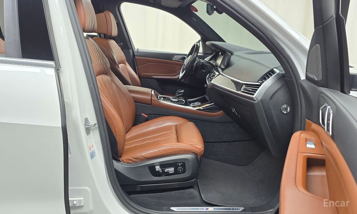 2022 BMW X7 I (G07) xDrive 40i M Sport 6STR с пробегом 71 678 км