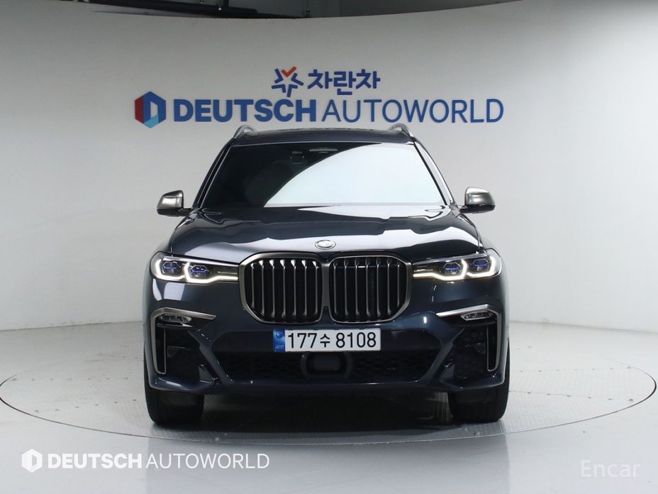 2022 BMW X7 I (G07) M50i 6STR с пробегом 97 929 км