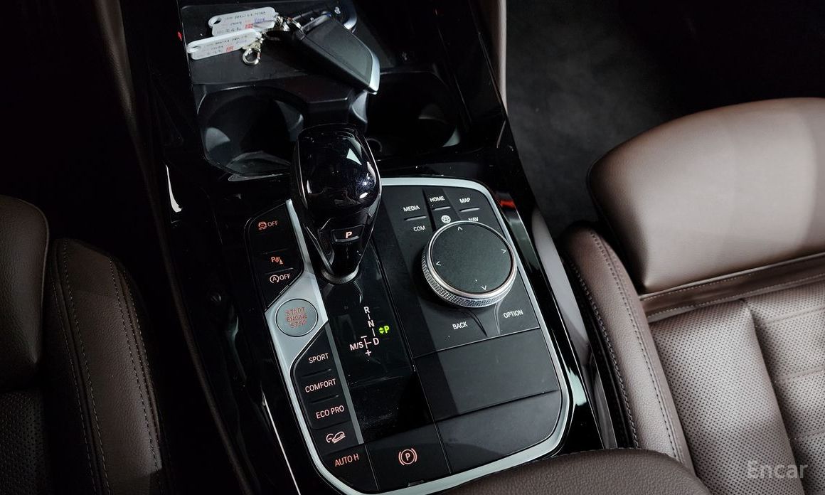 2023 BMW X4 II (G02) Рестайлинг xDrive20i M Sports Pro с пробегом 29 890 км