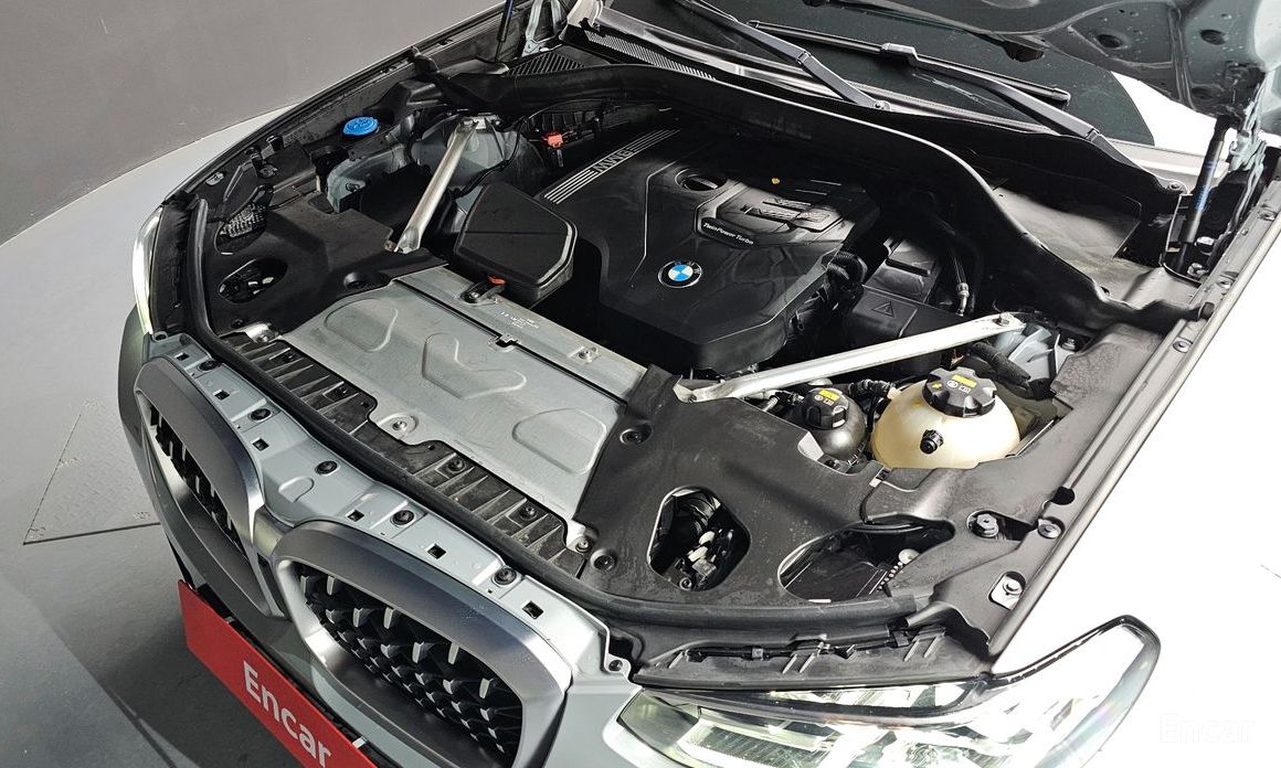 2023 BMW X4 II (G02) Рестайлинг xDrive20i M Sport с пробегом 30 052 км