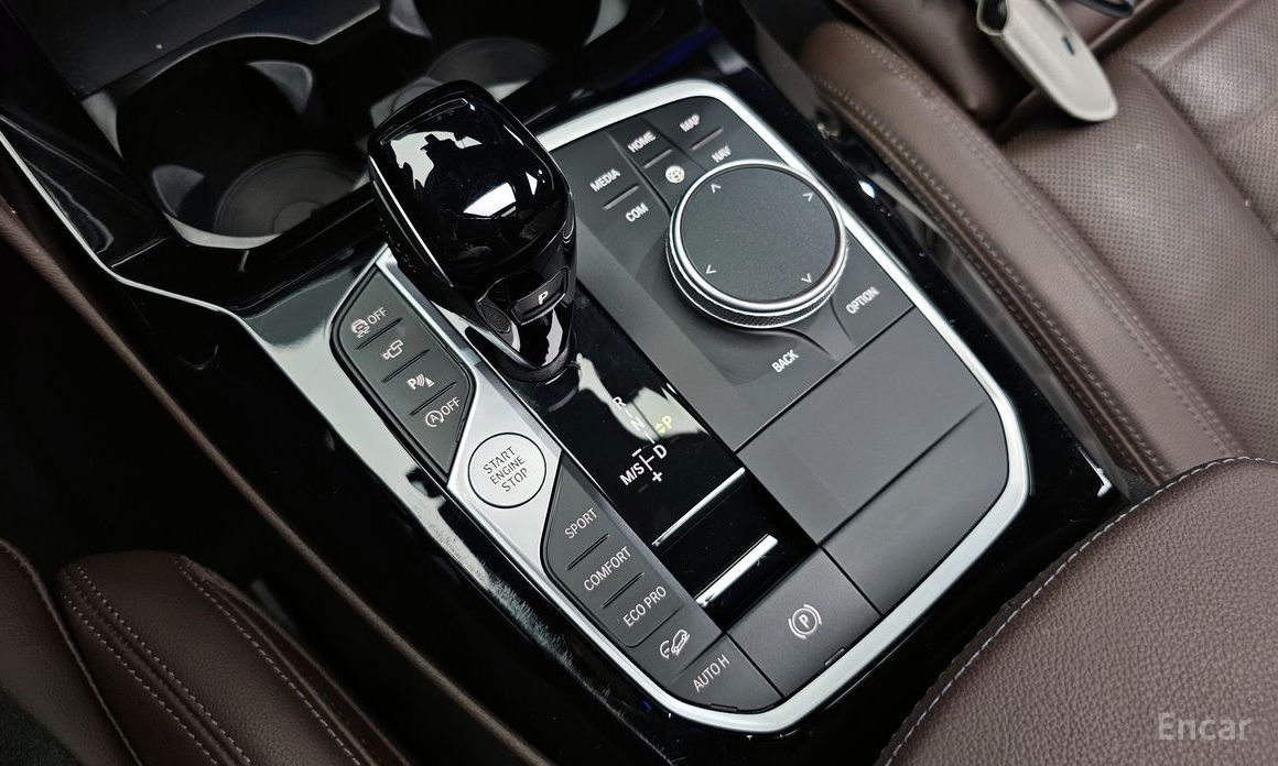 2025 BMW X4 II (G02) Рестайлинг xDrive20i M Sport Pro Special Edition с пробегом 12 542 км
