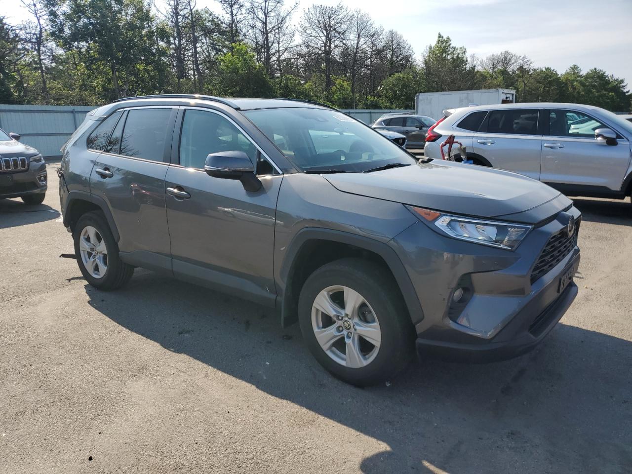 TOYOTA RAV4 XLE 2021