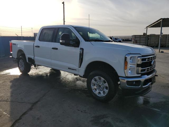 FORD F250 SUPER DUTY 2024