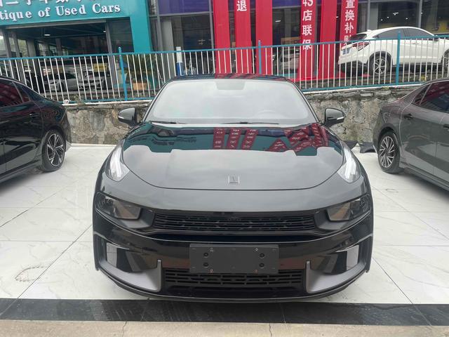 Lynk&Co 03 2022