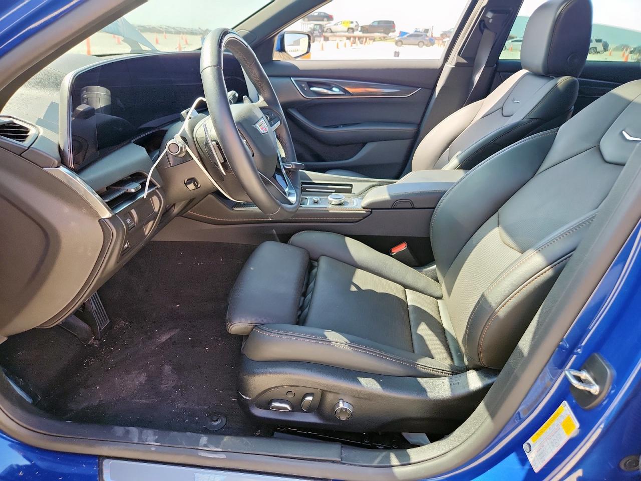 CADILLAC CT5 SPORT 2025
