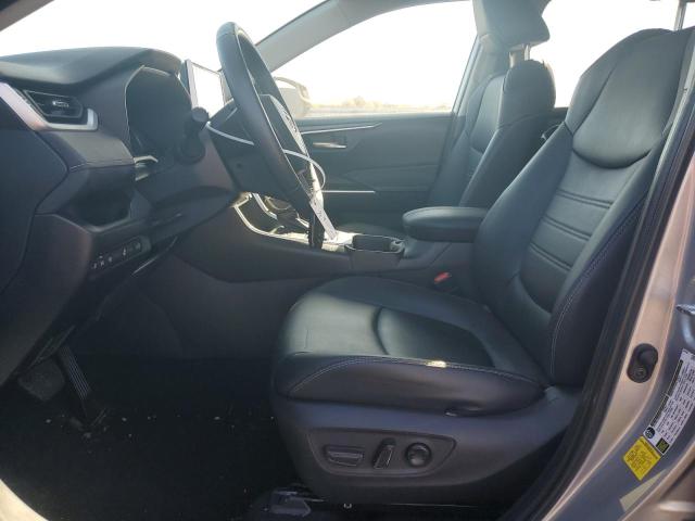 TOYOTA RAV4 XLE PREMIUM 2024