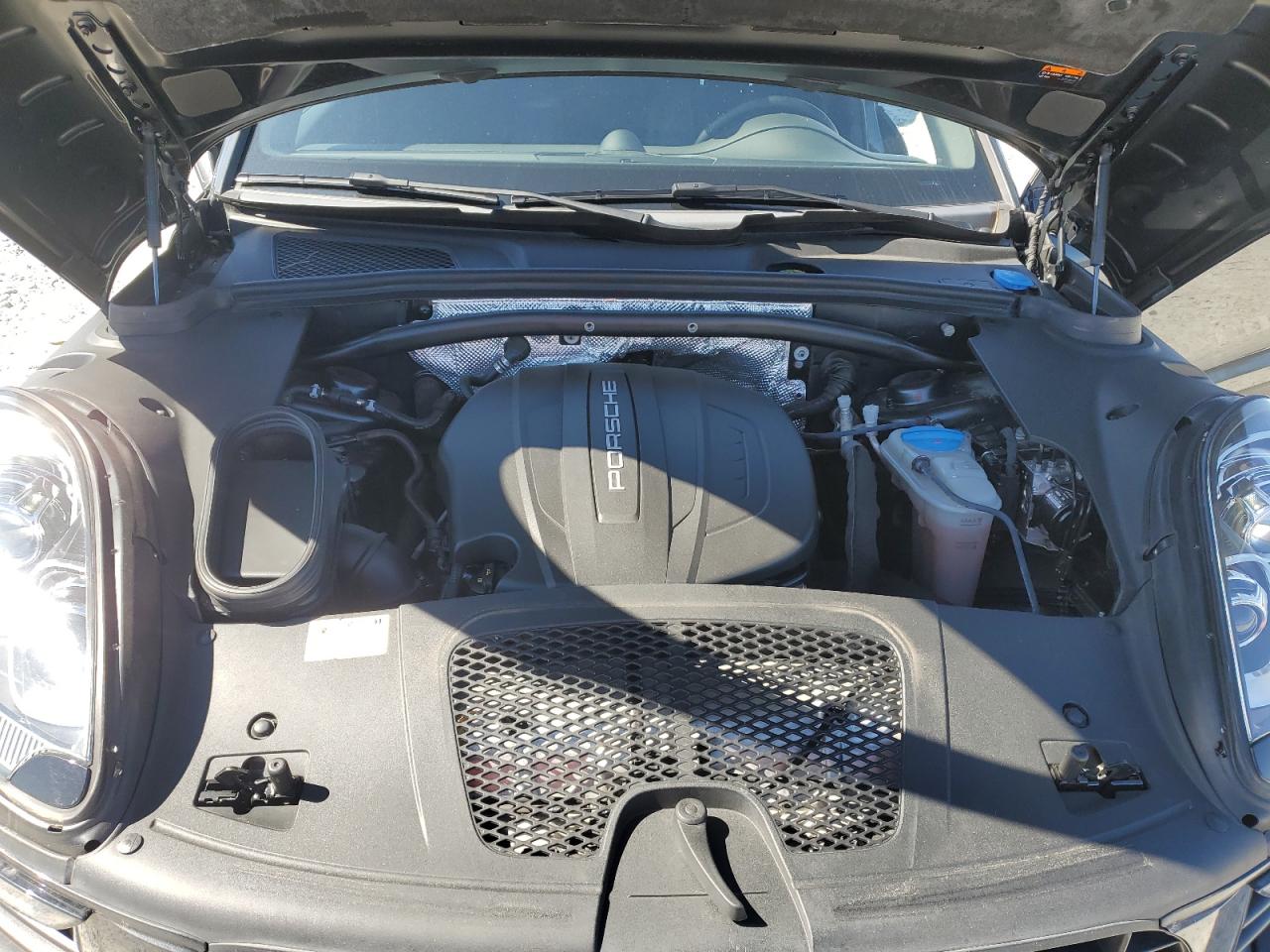 PORSCHE MACAN 2017