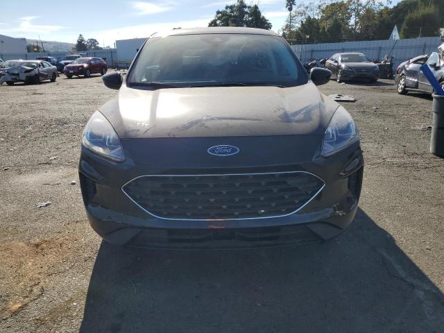 FORD ESCAPE SE 2022