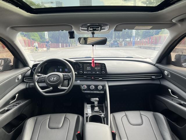 HYUNDAI ELANTRA 2023