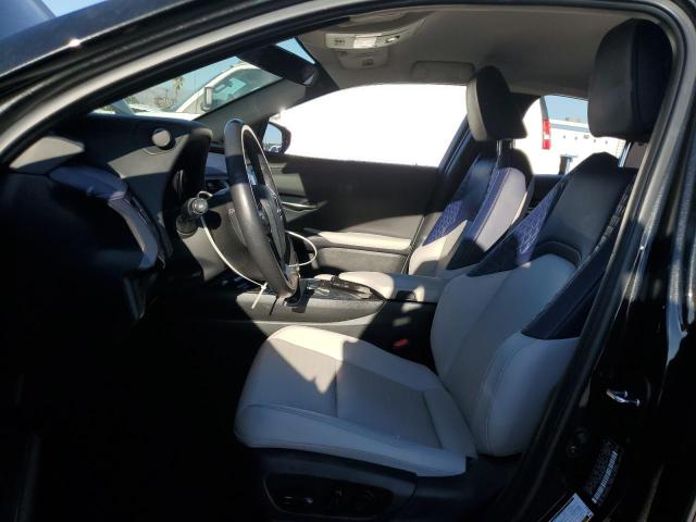 LEXUS UX 200 2020