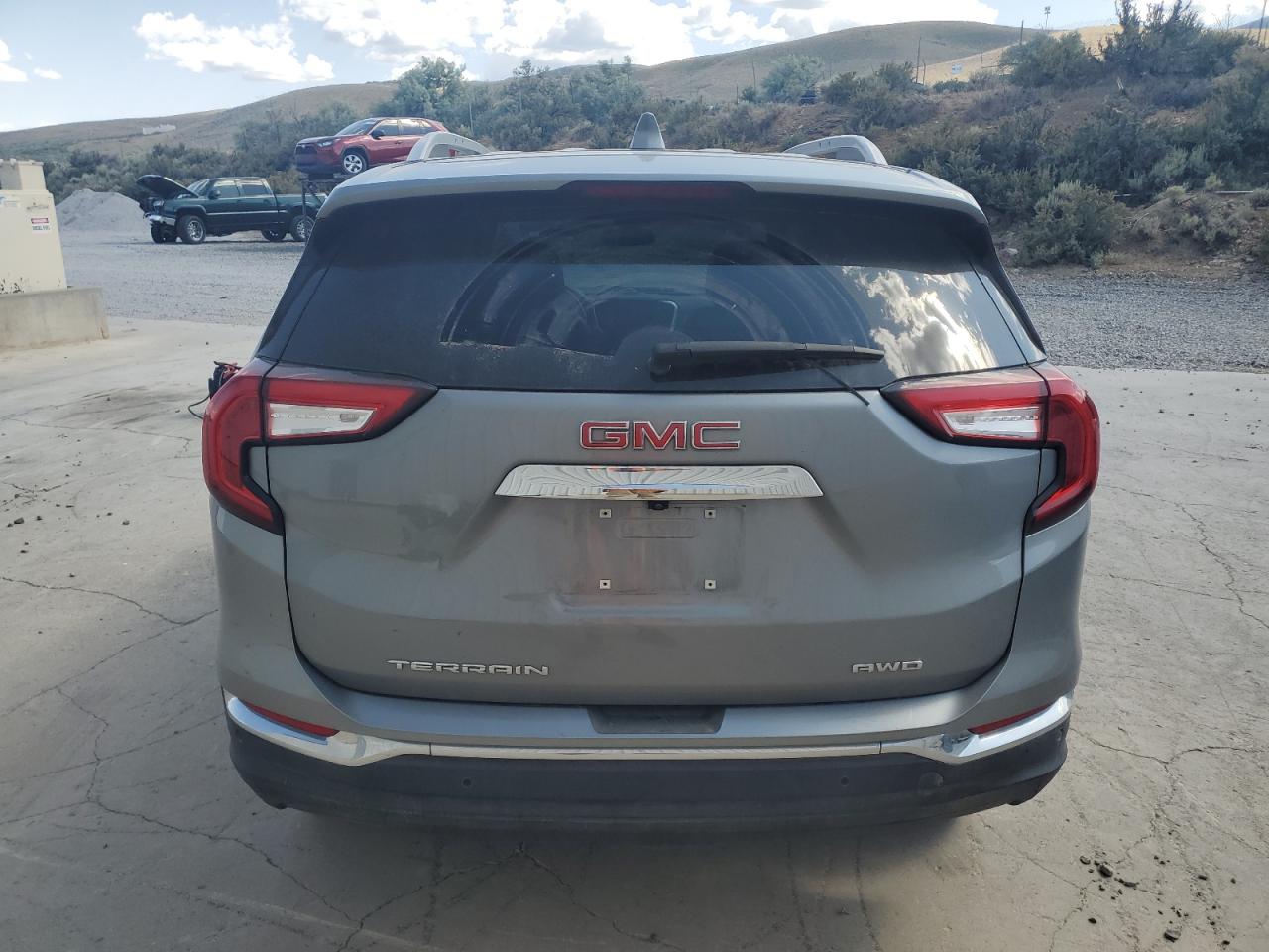 GMC TERRAIN SLT 2023