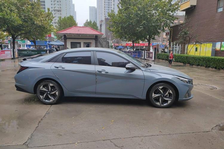 HYUNDAI ELANTRA Elite Edition 2022