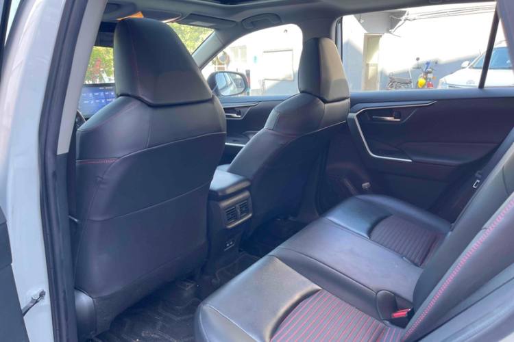 TOYOTA RAV4 TWIN ENGINE E+ 2021