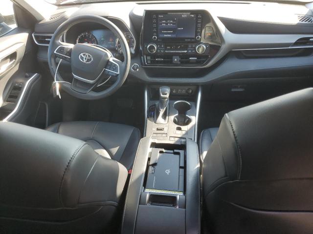 TOYOTA HIGHLANDER XLE 2022