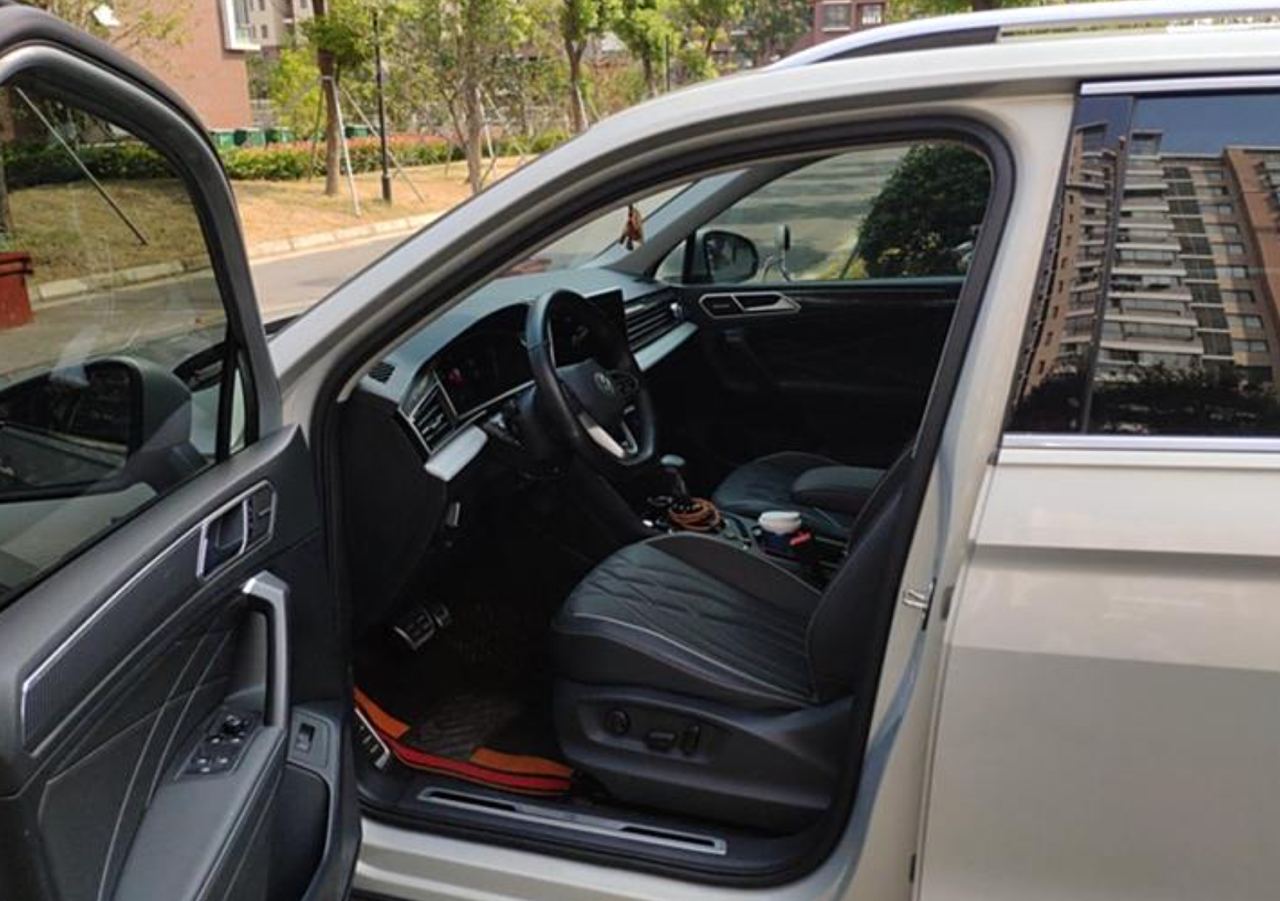 Volkswagen Tiguan L 2022