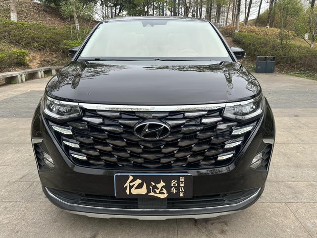 Hyundai Custo 380TGDi 2021
