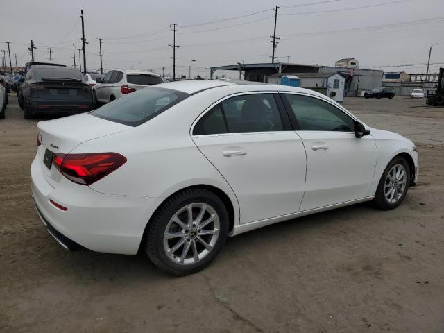 MERCEDES-BENZ A 220 4MATIC 2021