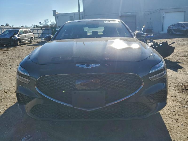 GENESIS G70 BASE 2023