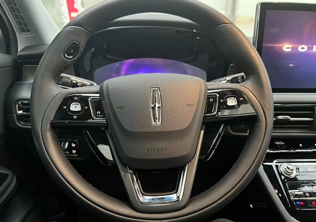 LINCOLN CORSAIR 2021