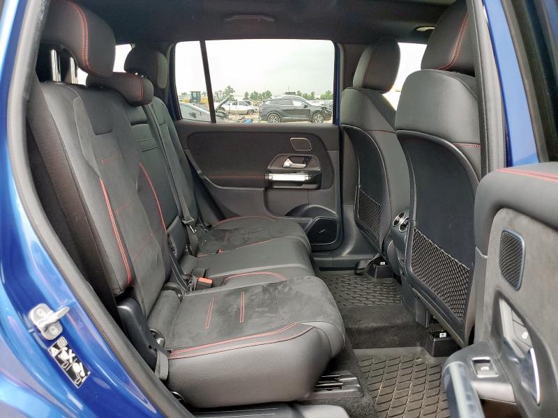 MERCEDES-BENZ GLB 250 2024