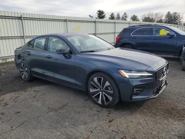 VOLVO S60 B5 MOMENTUM 2021