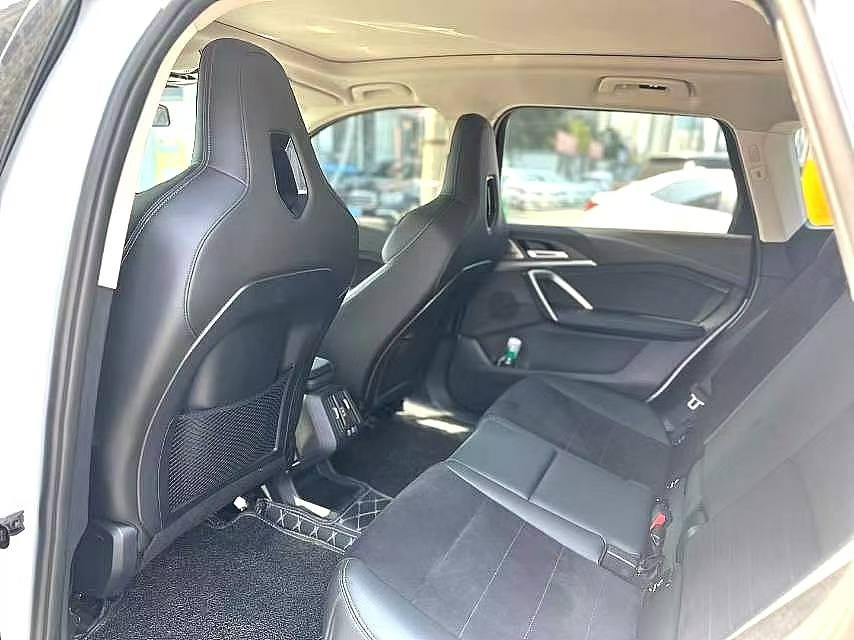 BMW iX1 xDrive30L 2023