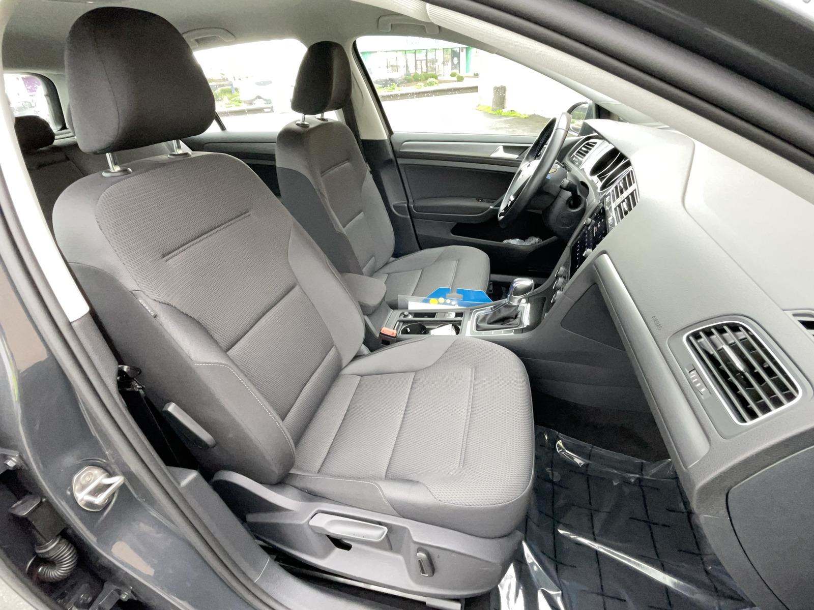 Volkswagen e-Golf SE 2019