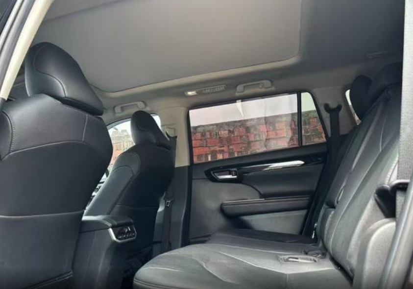 TOYOTA HIGHLANDER 380T Premium Edition 2022