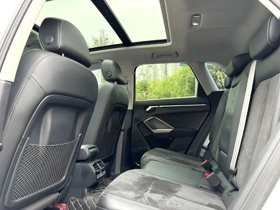 AUDI Q3 2021