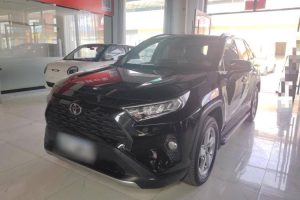 TOYOTA RAV4 2020