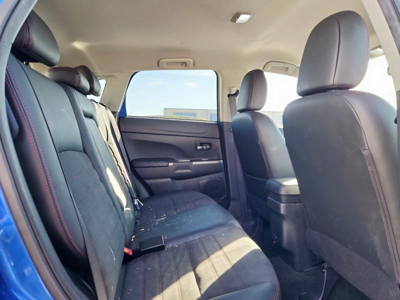 MITSUBISHI OUTLANDER SPORT S/SE 2023