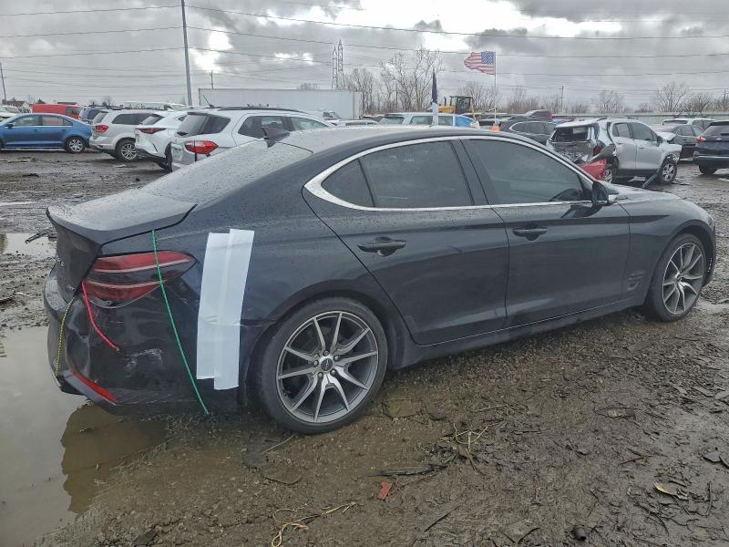 GENESIS G70 BASE 2022