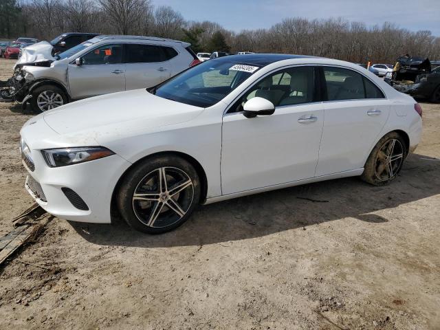 MERCEDES-BENZ A 220 2022