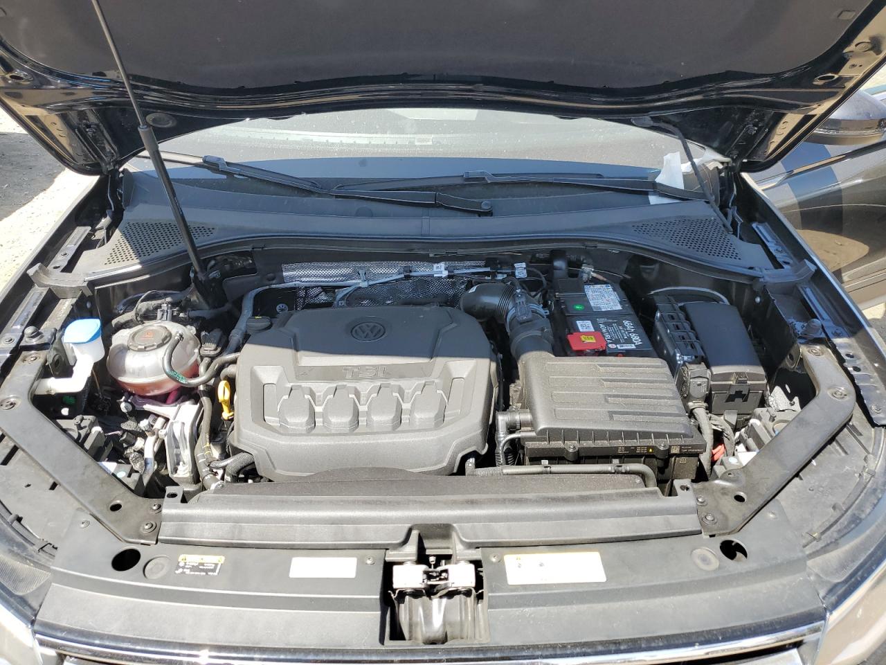 VOLKSWAGEN TIGUAN SE 2023