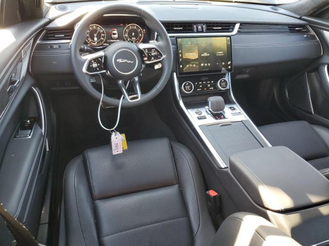 JAGUAR XF R-DYNAMIC SE 2024