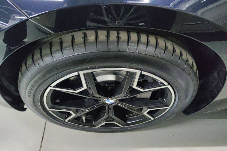 BMW i3 eDrive40L Night Set 2025