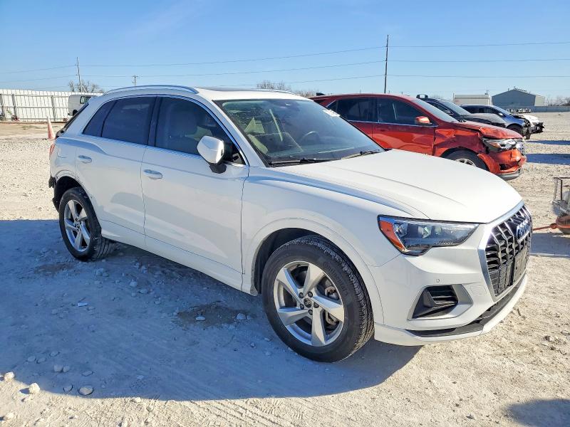 AUDI Q3 PREMIUM 40 2021