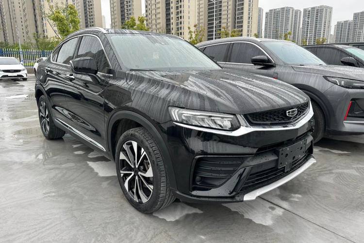 Geely Tugella 2021