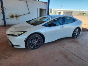 TOYOTA PRIUS LE 2025