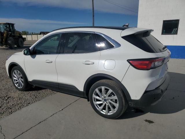 FORD ESCAPE TITANIUM 2022