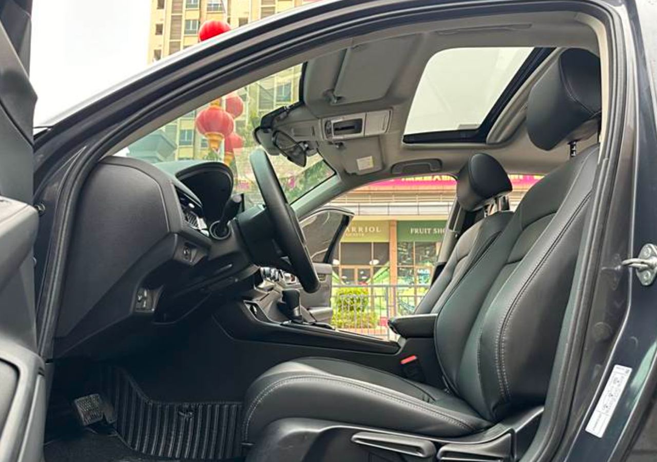 HONDA CIVIC 240TURBO 2022