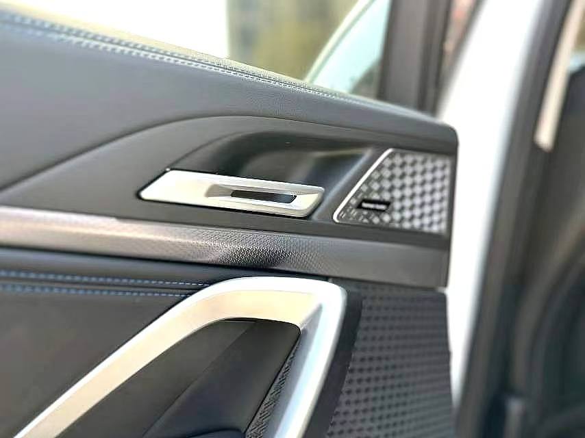 BMW iX1 xDrive30L 2023