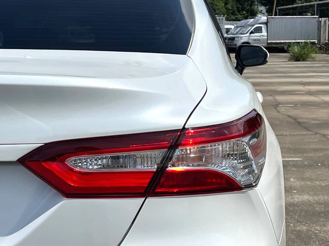 TOYOTA CAMRY 2023
