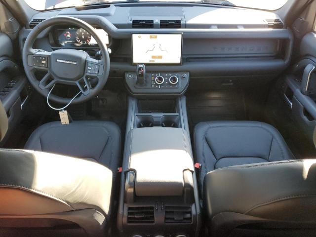 LAND ROVER DEFENDER 110 X-DYNAMIC SE 2024