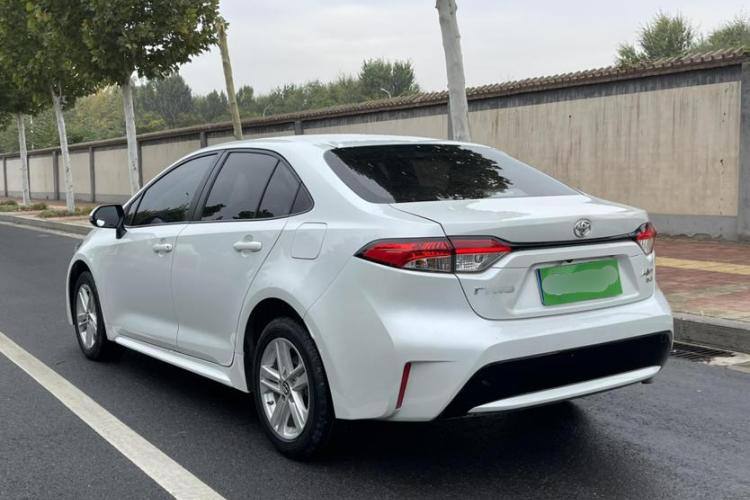 TOYOTA COROLLA 185T 2021