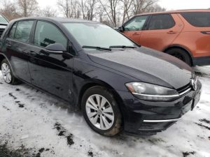 VOLKSWAGEN GOLF 2021