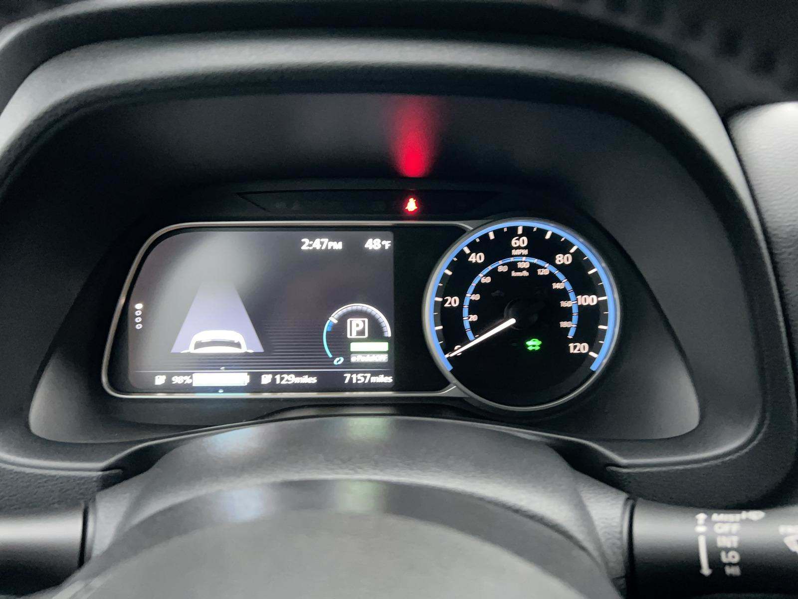 Nissan LEAF SV 2020